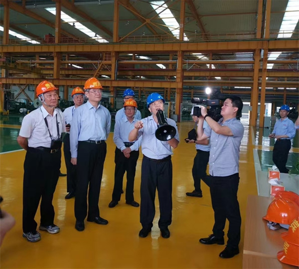 寧波雙鹿集團（富邦）電池領(lǐng)導(dǎo)一行蒞臨我司考察交流 圖3