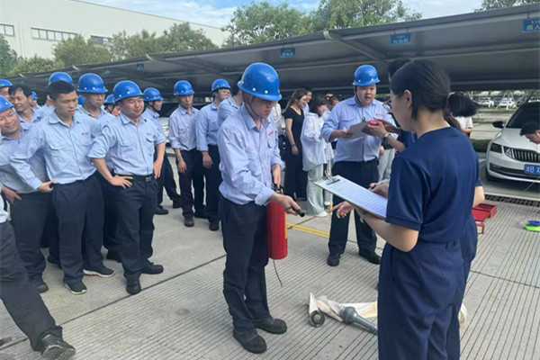 筑牢安全防線！奇億金屬開展全員安全消防實戰培訓 圖2